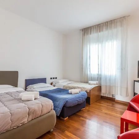 Silvani, Apartamento Bolonha